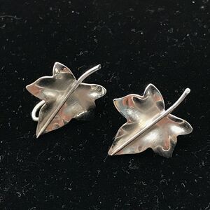 Carl Art Sterling Oak leaf, screw back  earrings.